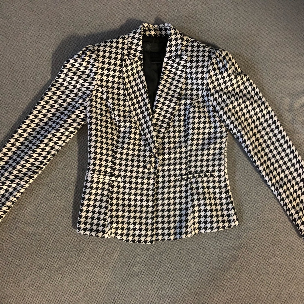 Kardashian Kollection blazer